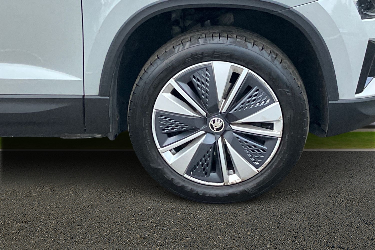 Used Skoda Karoq 2023 for sale - 76972807: Photo 25