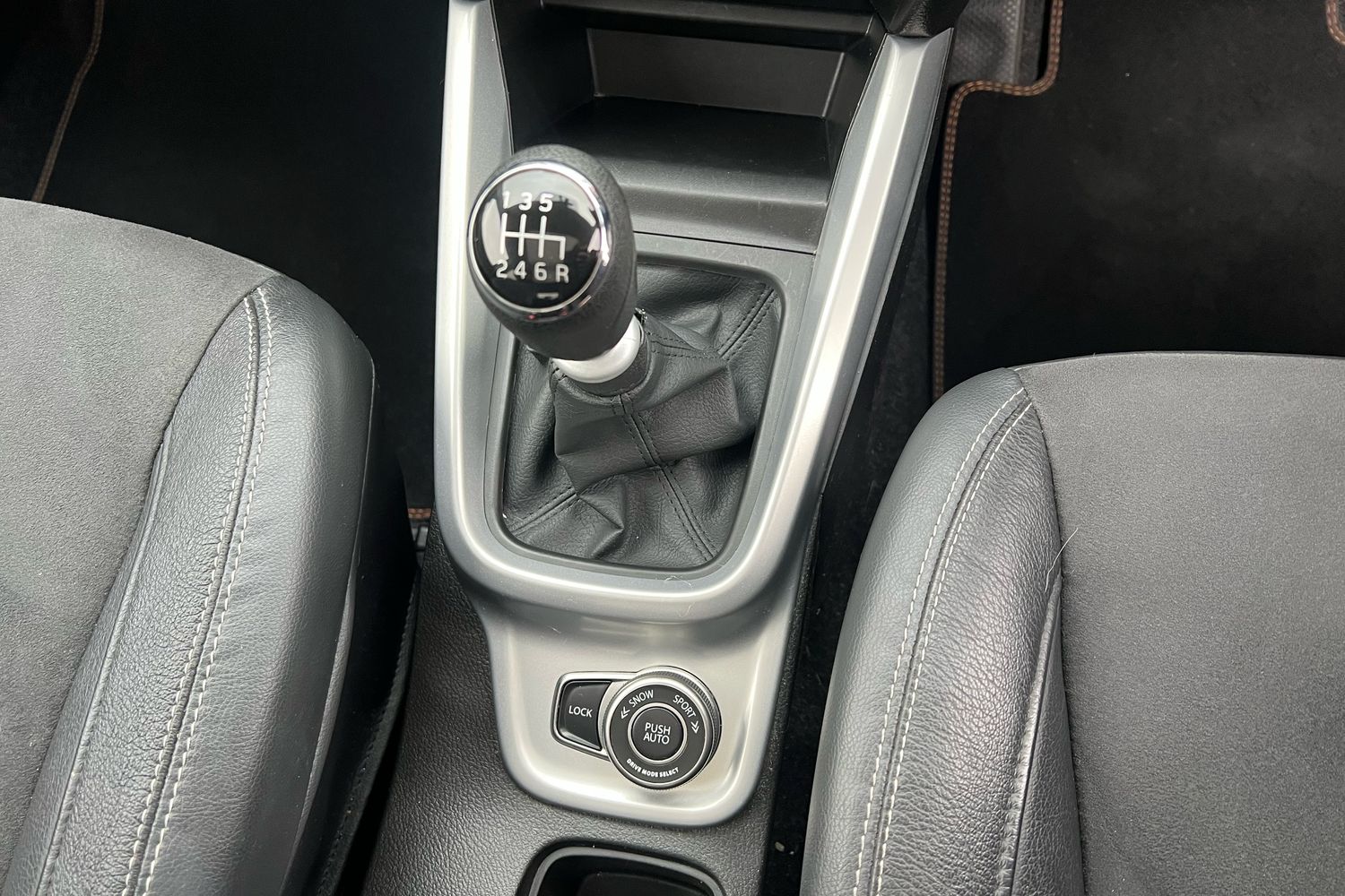 Used Suzuki Vitara 2017 for sale - 76006983: Photo 8