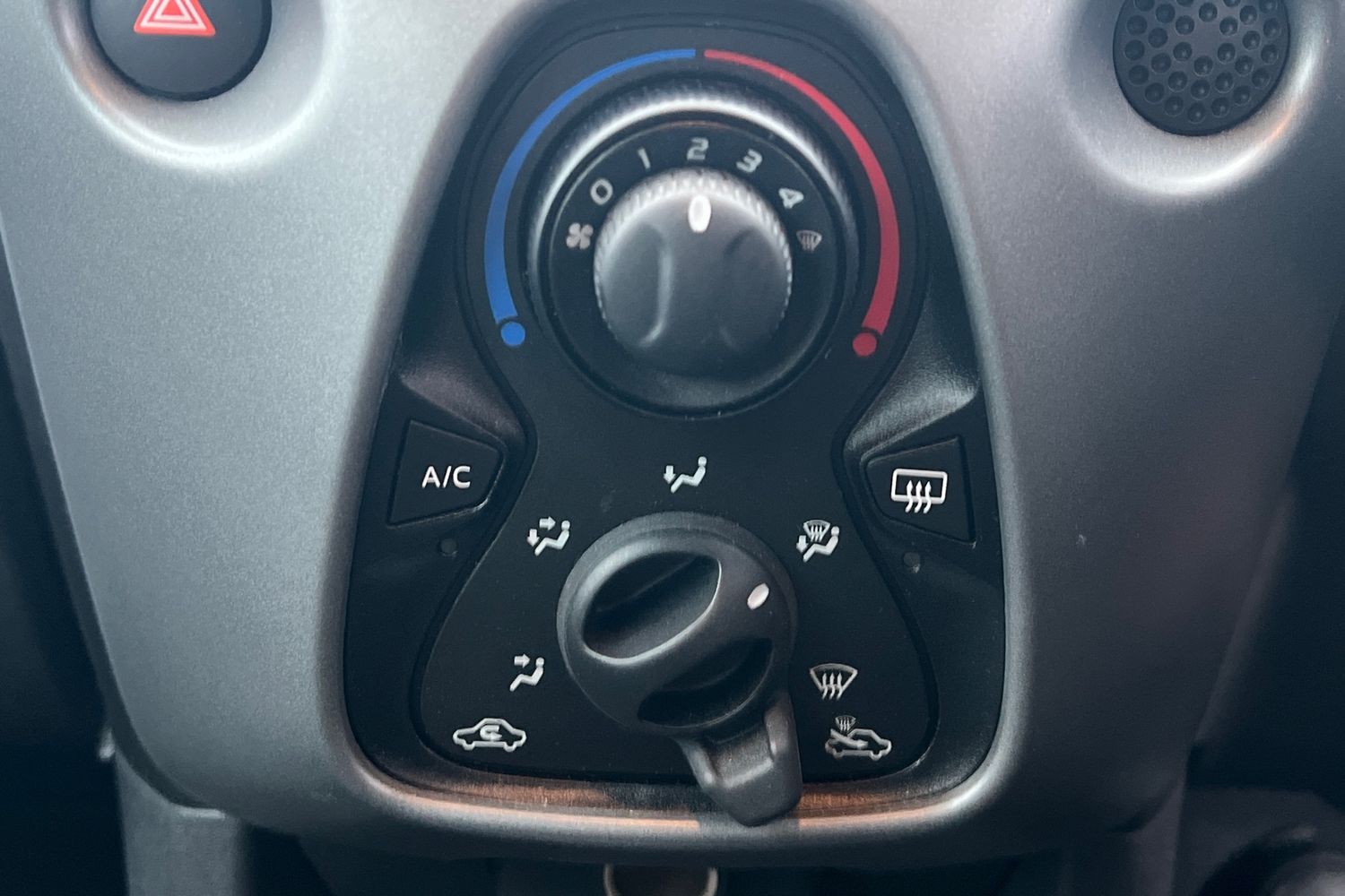 Used Toyota AYGO 2020 for sale - 77270421: Photo 9