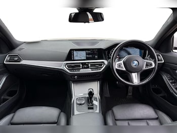 Used BMW 3 Series 2021 for sale - 75504332: Photo