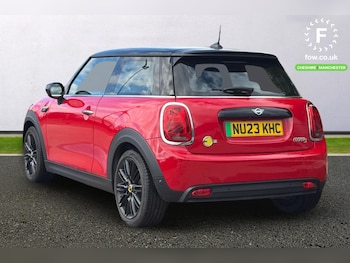 Used MINI Hatch 2023 for sale - 79418820: Photo