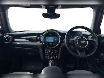 Used MINI Hatch 2023 for sale - 79418820: Photo