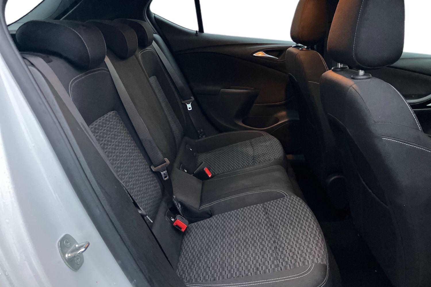 Used Vauxhall Astra 2019 for sale - 76985397: Photo 20