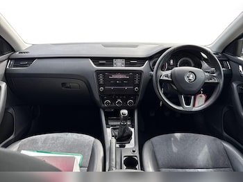Used Skoda Octavia 2017 for sale - 75616678: Photo