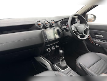 Used Dacia Duster 2023 for sale - 77675011: Photo