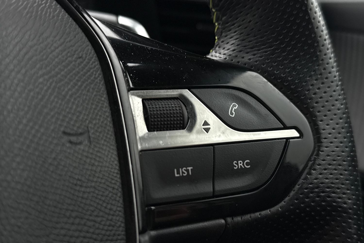 Used Peugeot 208 2020 for sale - 77334390: Photo 11