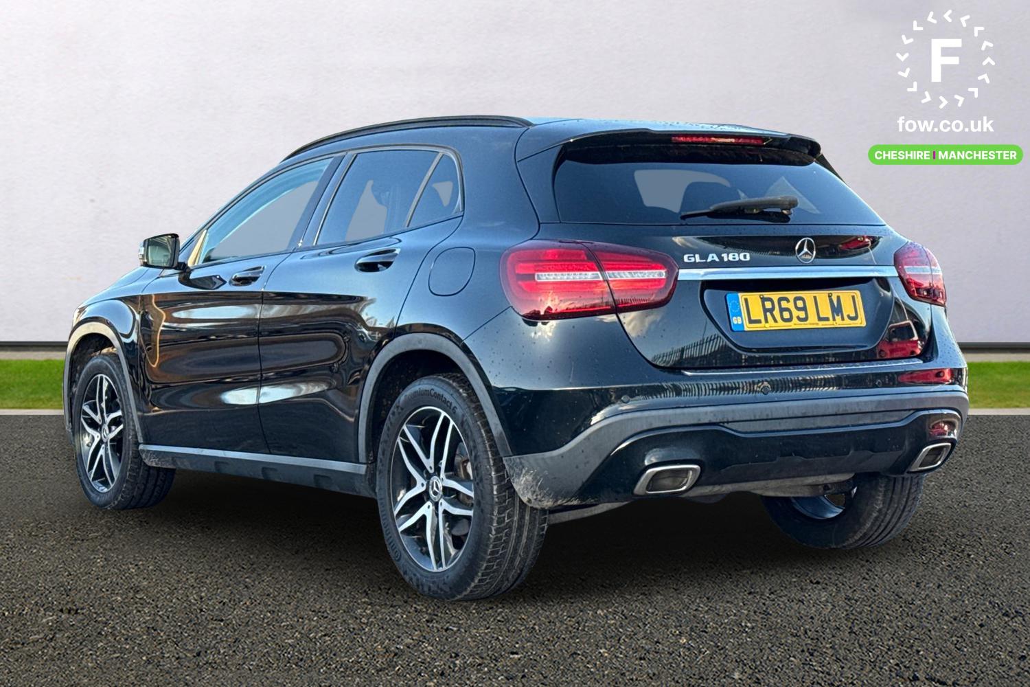 Used Mercedes-Benz GLA 2019 for sale - 77642045: Photo 2