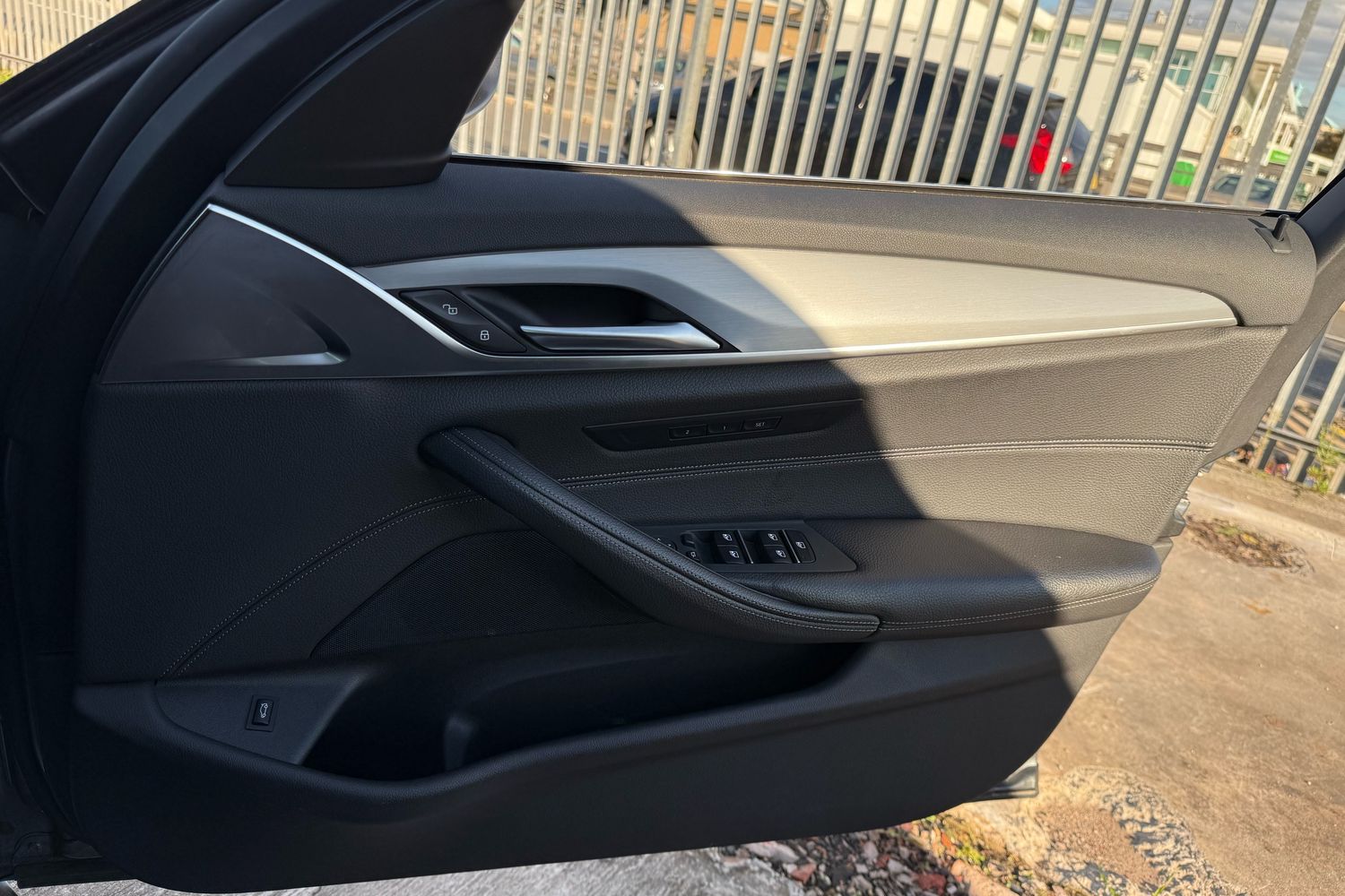 Used BMW 5 Series 2018 for sale - 75824885: Photo 12