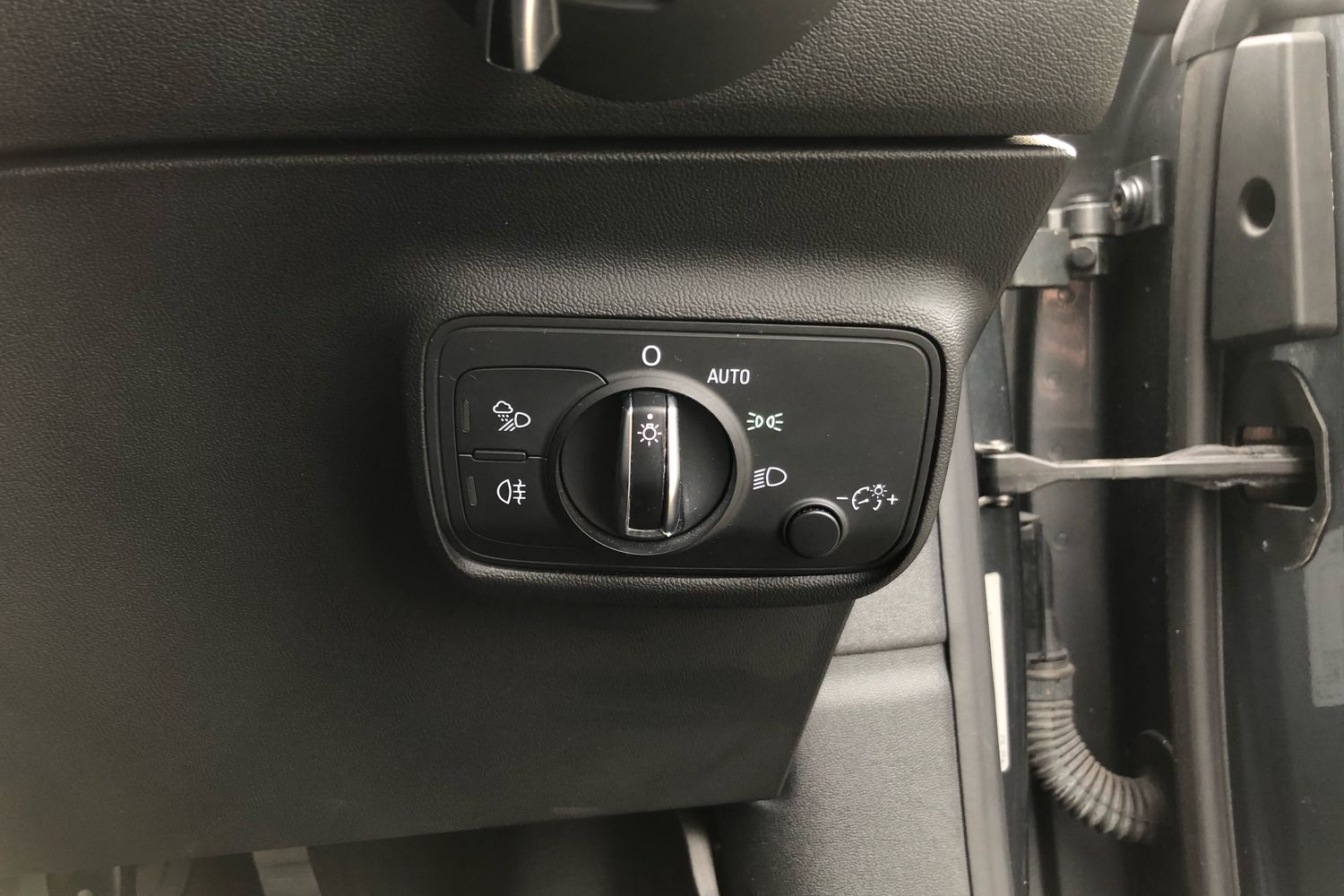 Used Audi TT 2017 for sale - 76128331: Photo 11