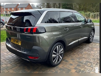 Used Peugeot 5008 2018 for sale - 77820152: Photo