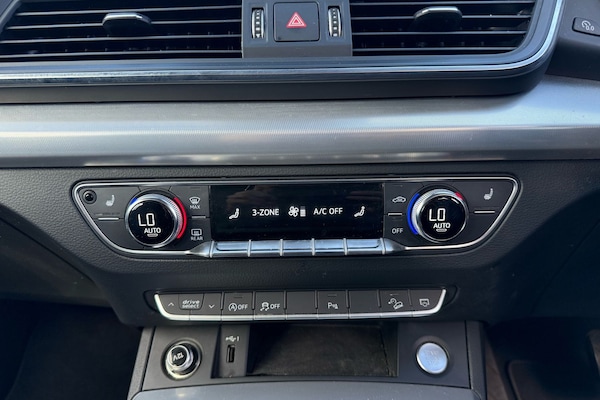 Used Audi Q5 2020 for sale - 75546077: Photo 7