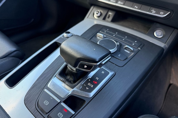 Used Audi Q5 2020 for sale - 75546077: Photo 8