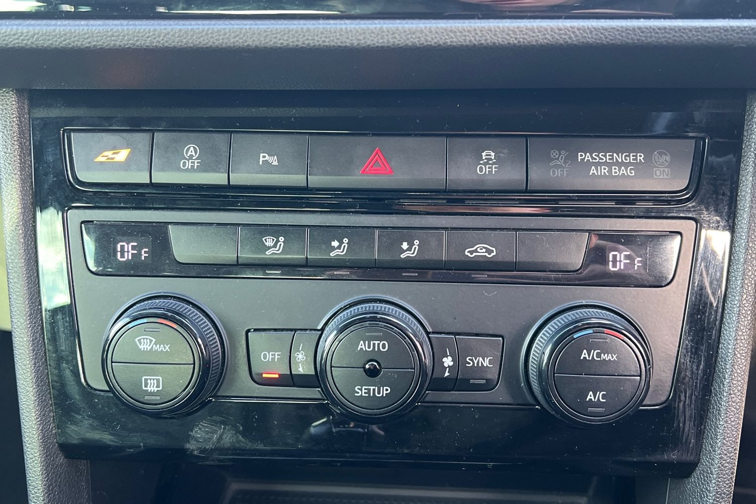 Used SEAT Leon 2019 for sale - 76732523: Photo 10