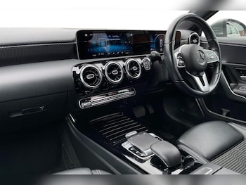 Used Mercedes-Benz A-Class 2019 for sale - 79444484: Photo
