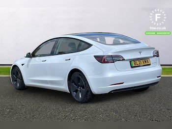Used Tesla Model 3 2021 for sale - 79655994: Photo