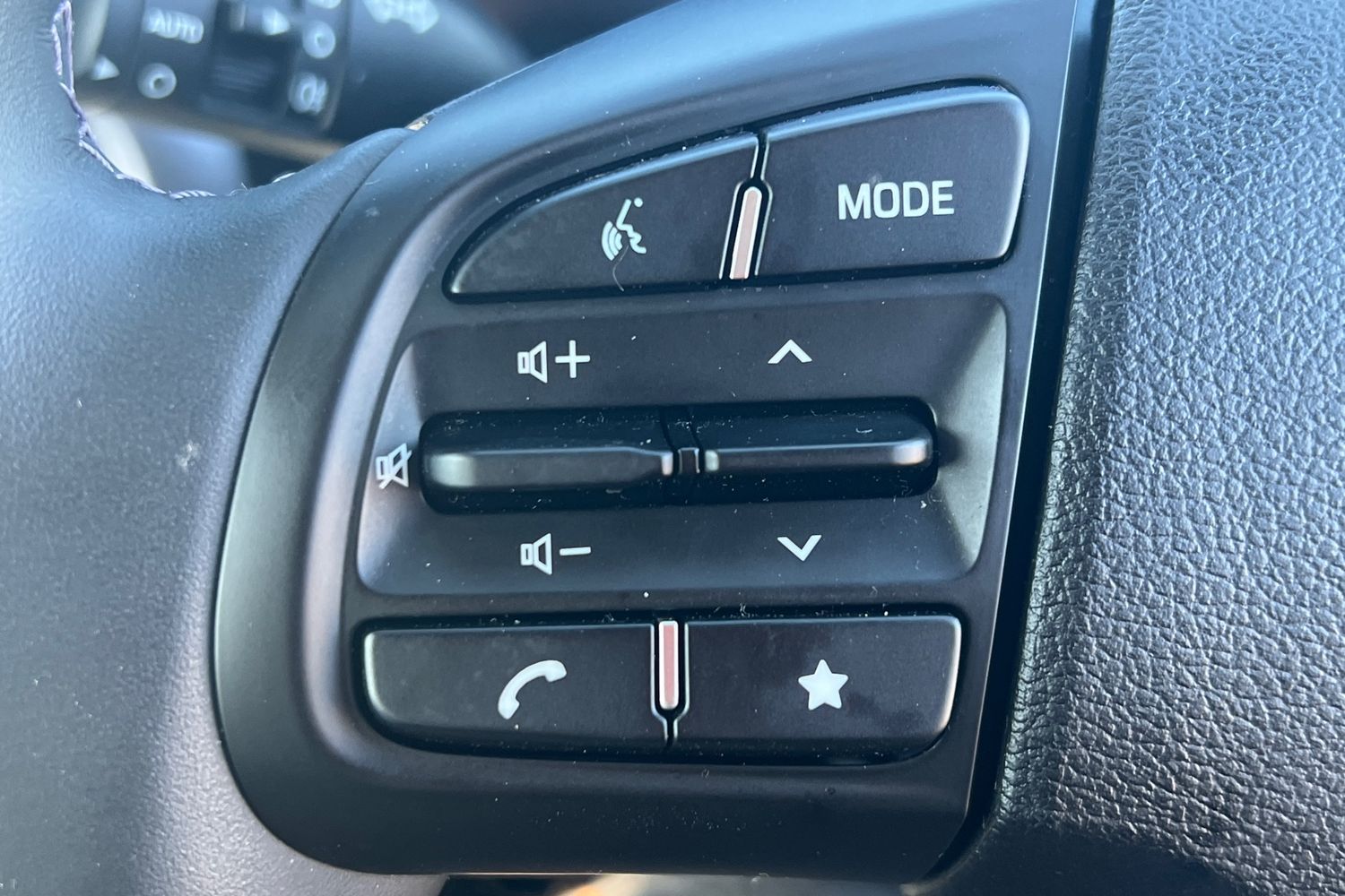 Used Hyundai i10 2024 for sale - 77679945: Photo 11