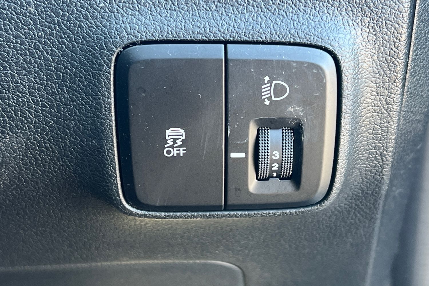 Used Hyundai i10 2024 for sale - 77679945: Photo 16