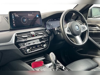 Used BMW 5 Series 2021 for sale - 77728734: Photo