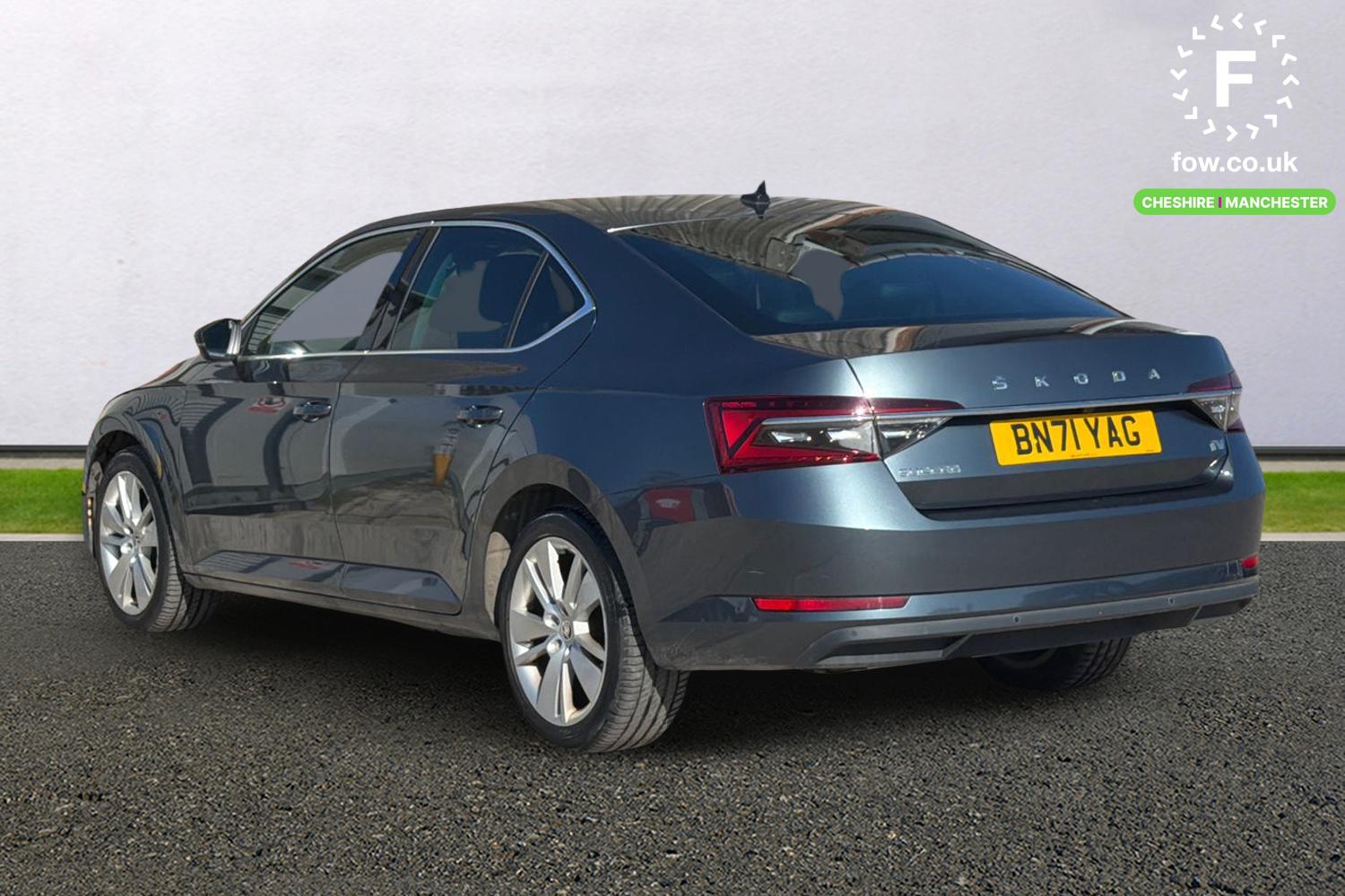 Used Skoda Superb 2021 for sale - 77886414: Photo 2