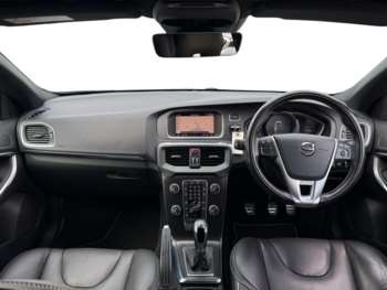 Used Volvo V40 2019 for sale - 74949374: Photo