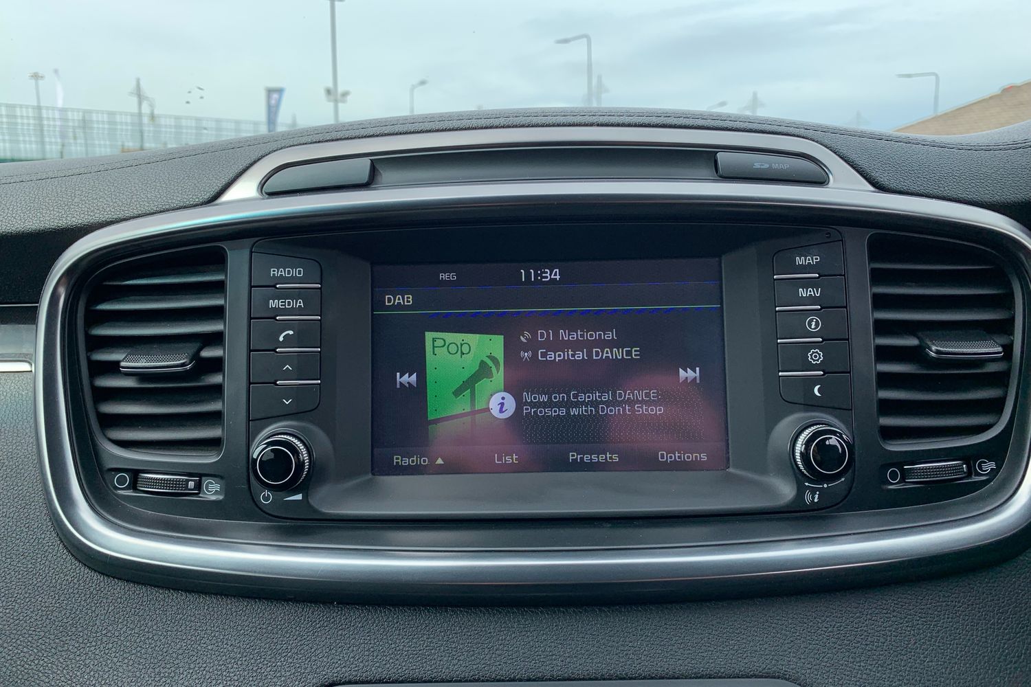 Used Kia Sorento 2017 for sale - 76755439: Photo 4