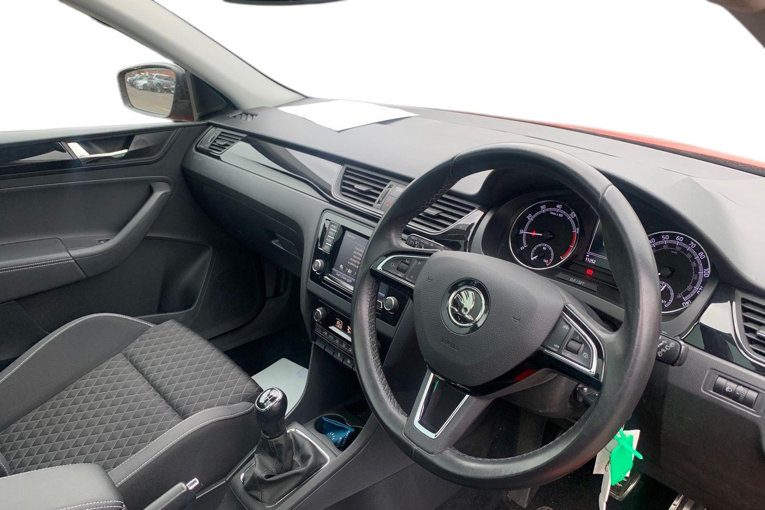 Used Skoda Rapid Spaceback 2019 for sale - 76320434: Photo 3