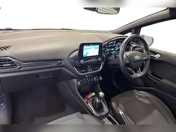 Used Ford Fiesta 2018 for sale - 75754060: Photo