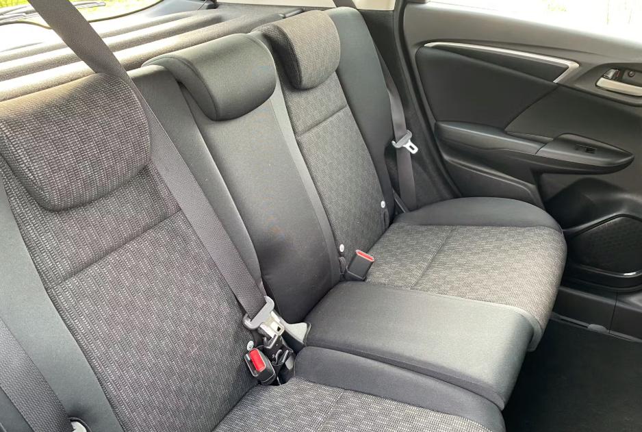 Used Honda Jazz 2017 for sale - 77779590: Photo 4