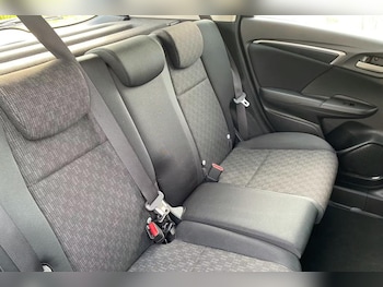 Used Honda Jazz 2017 for sale - 77779590: Photo