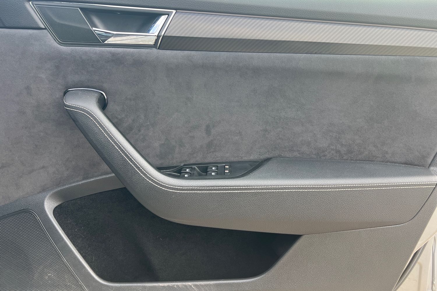 Used Skoda Superb 2020 for sale - 77641943: Photo 18