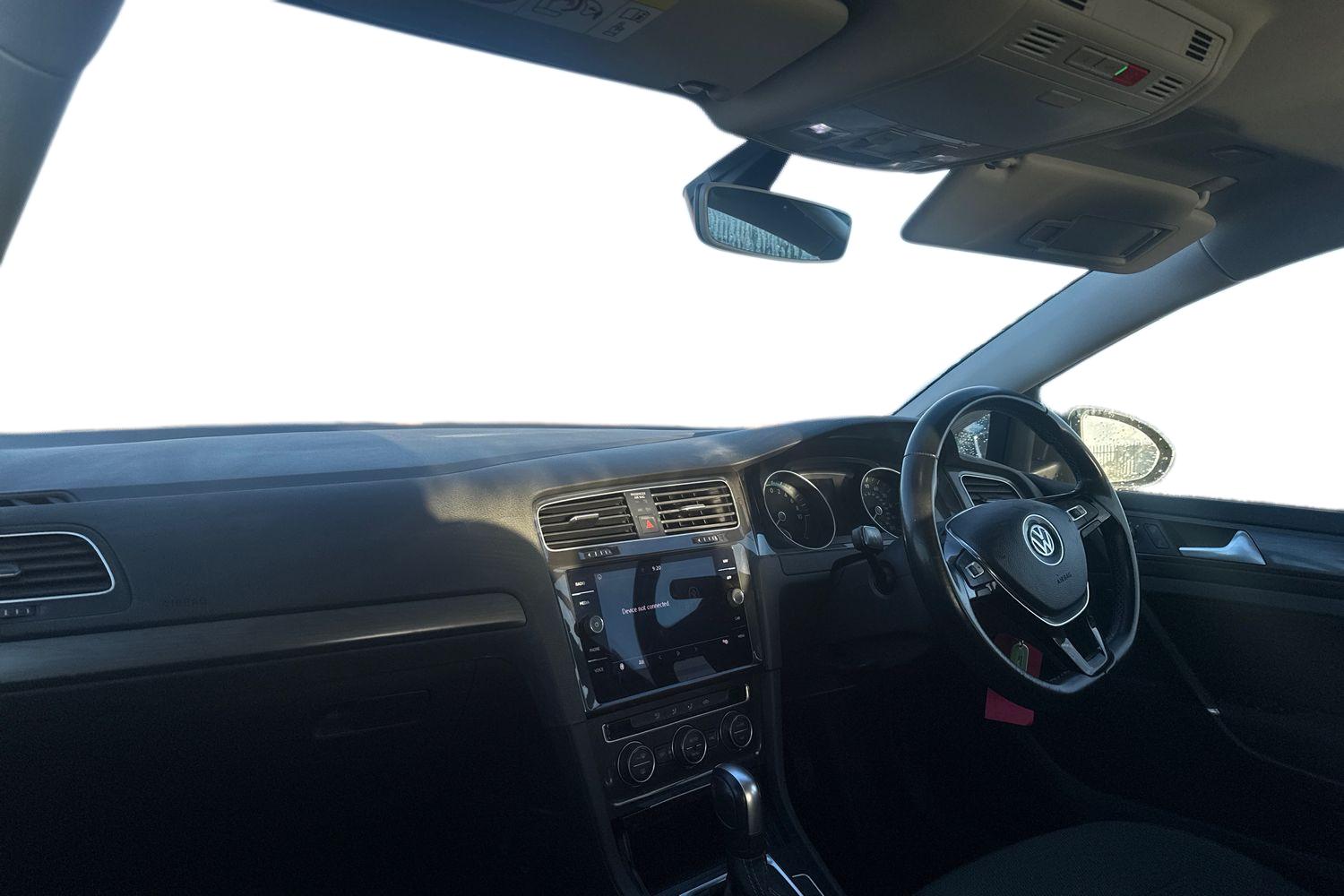 Used Volkswagen Golf 2020 for sale - 77245040: Photo 4