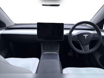 Used Tesla Model Y 2023 for sale - 77527533: Photo