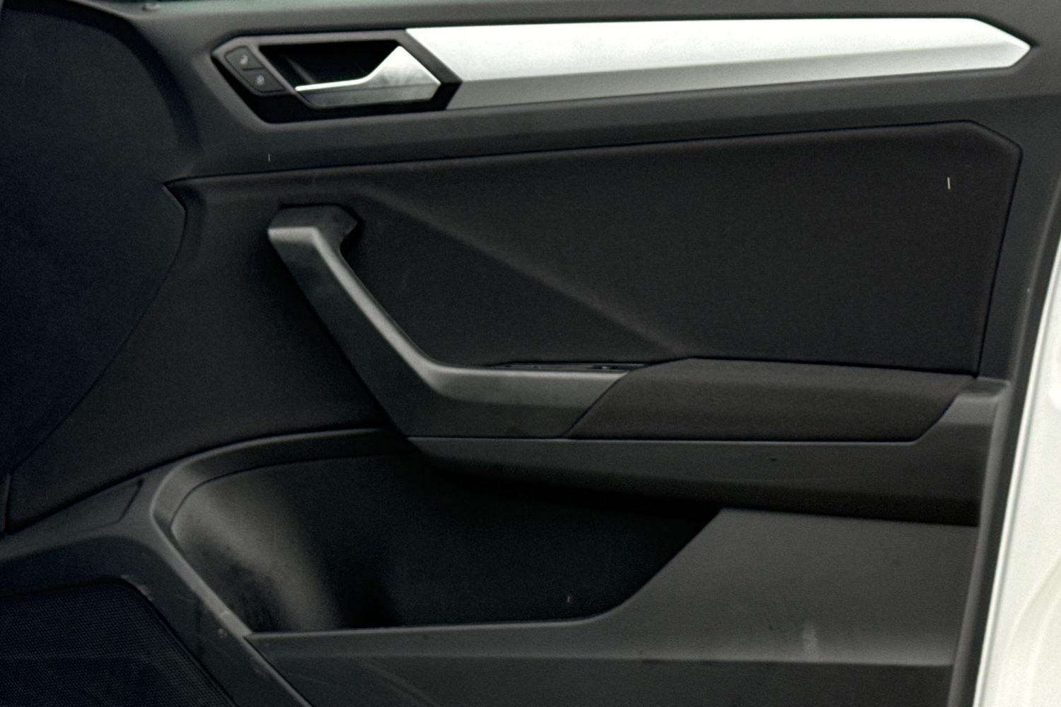 Used Volkswagen T-Roc 2023 for sale - 77432232: Photo 17