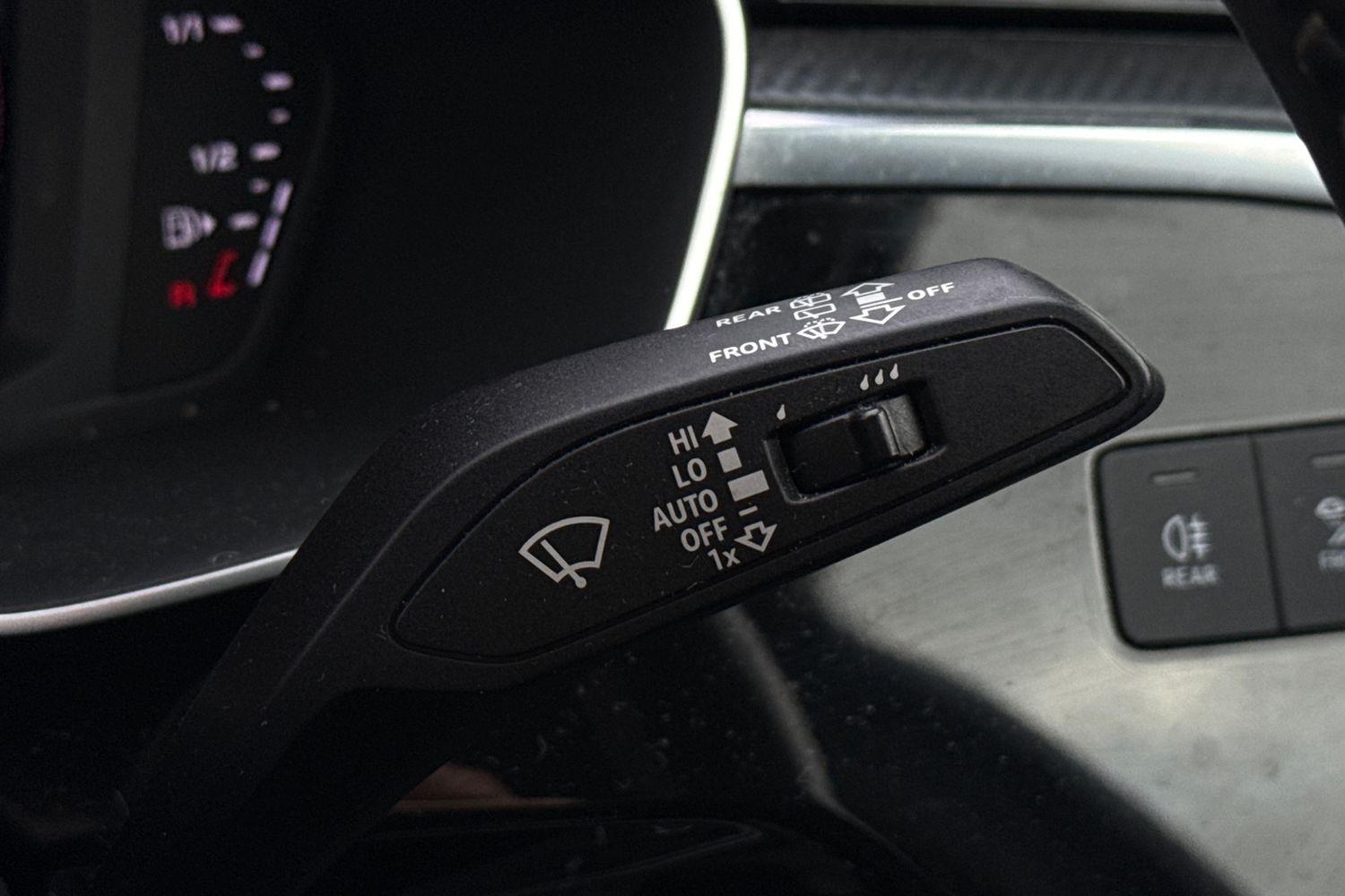 Used Audi Q3 2019 for sale - 77527524: Photo 16