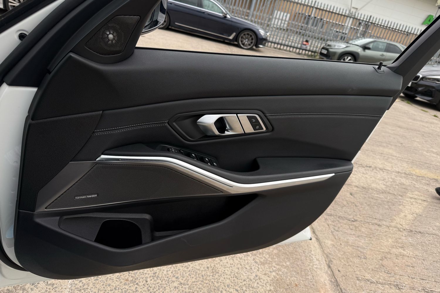 Used BMW 3 Series 2021 for sale - 75667383: Photo 12