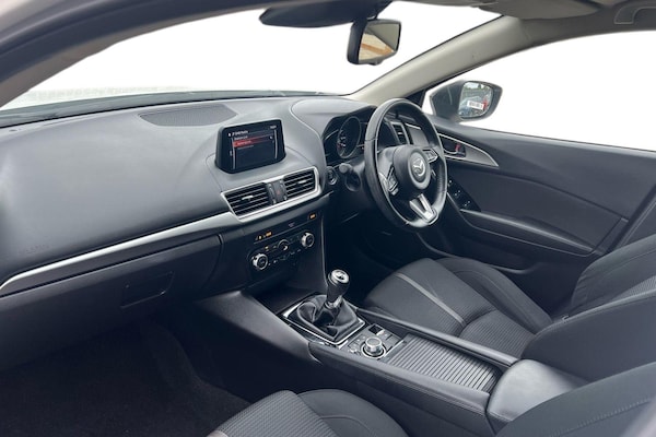 Used Mazda Mazda3 2019 for sale - 76011212: Photo 4
