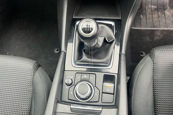 Used Mazda Mazda3 2019 for sale - 76011212: Photo 8