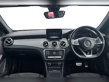 Used Mercedes-Benz GLA 2018 for sale - 78655300: Photo
