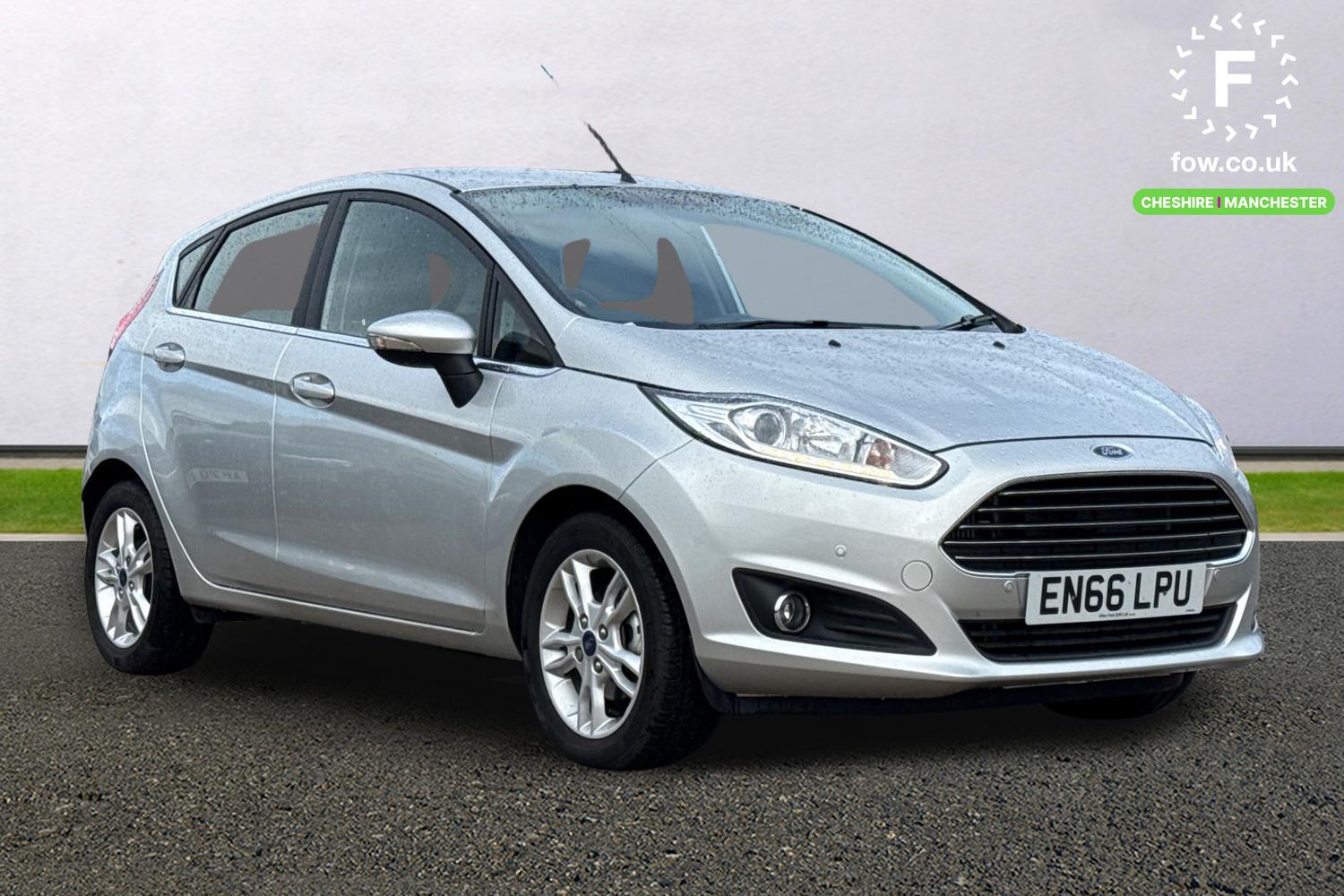 Used Ford Fiesta 2017 for sale - 76320352: Photo 1