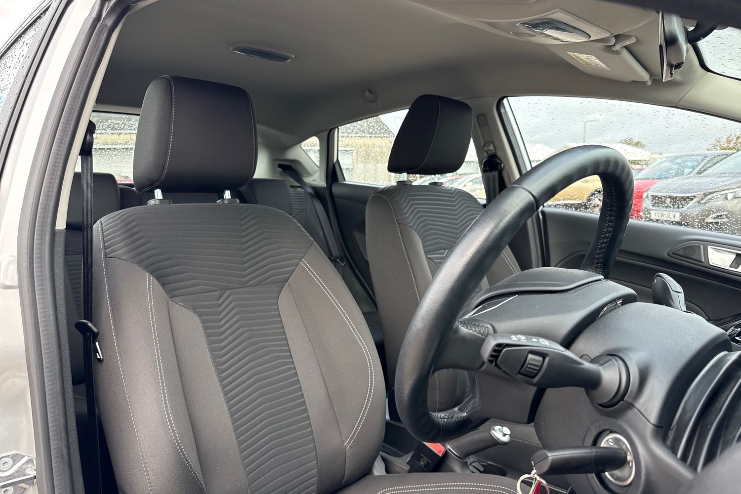 Used Ford Fiesta 2017 for sale - 76320352: Photo 13