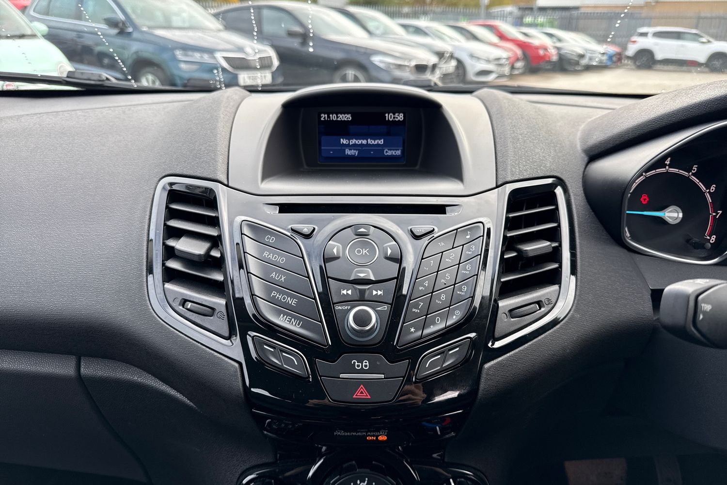 Used Ford Fiesta 2017 for sale - 76320352: Photo 6