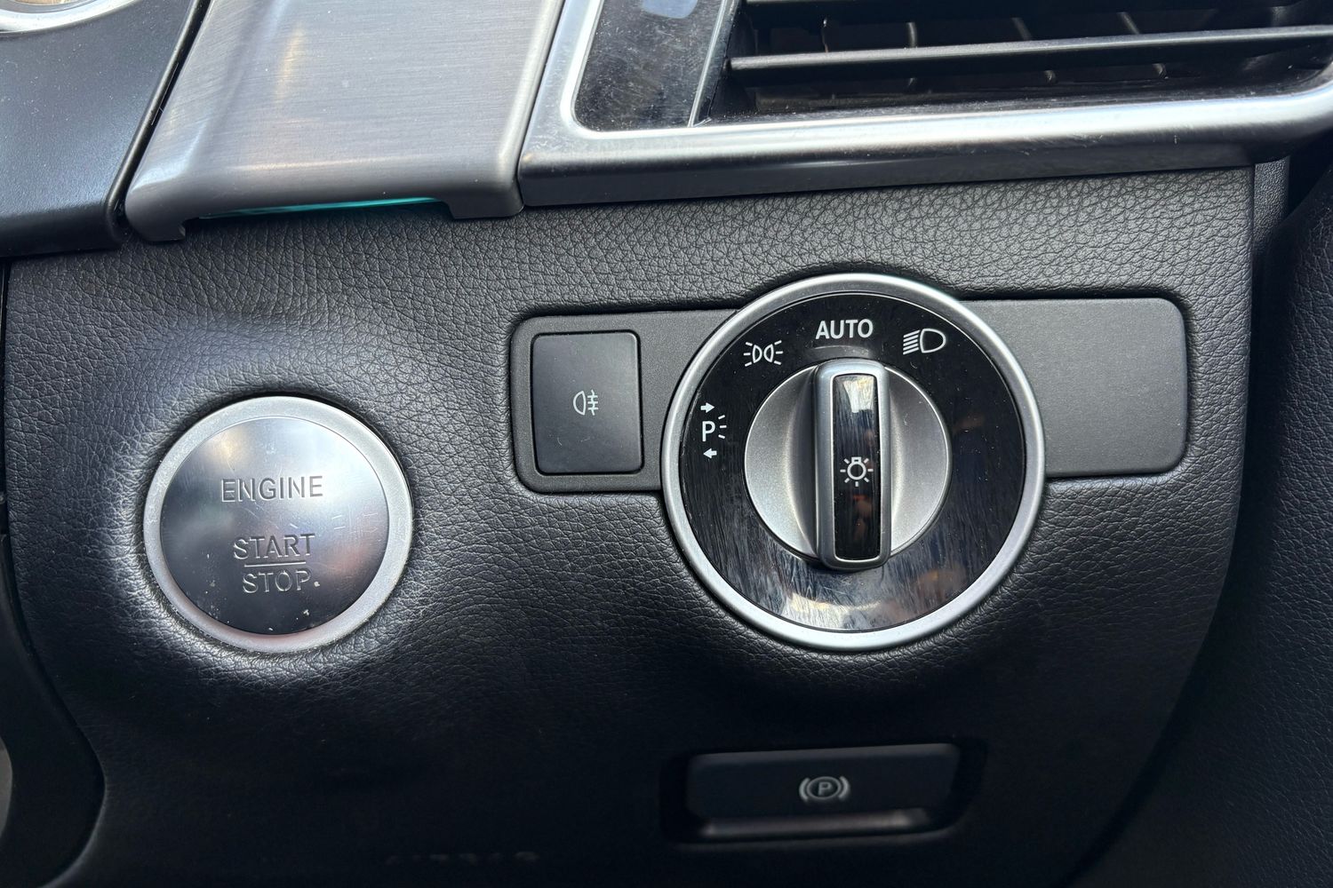 Used Mercedes-Benz GLE 2017 for sale - 76395455: Photo 10