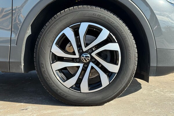 Used Volkswagen Tiguan 2021 for sale - 75655472: Photo 16