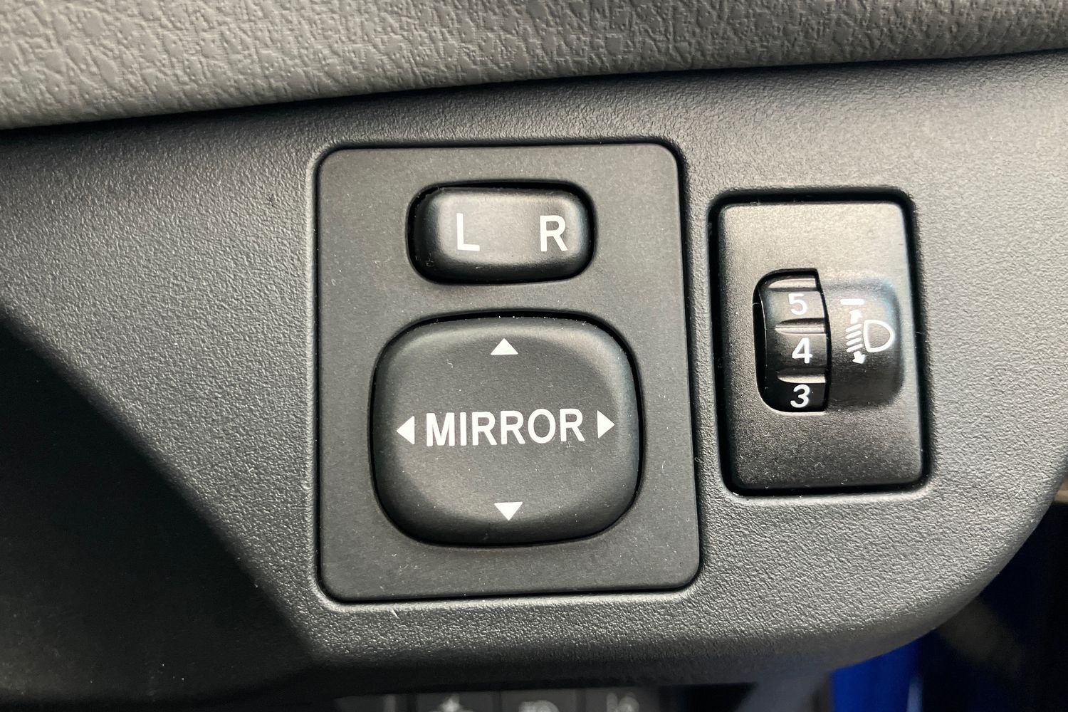 Used Toyota Yaris 2019 for sale - 77262634: Photo 19