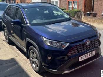 2020 - 2.5 VVT-i Hybrid Design 5dr CVT