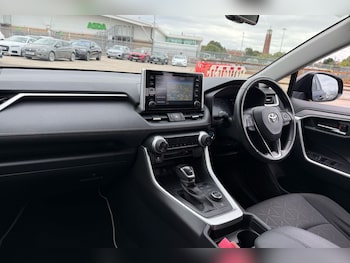 Used Toyota RAV4 2020 for sale - 75337268: Photo