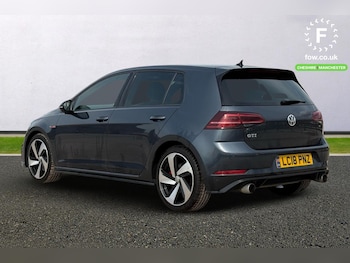 Used Volkswagen Golf 2018 for sale - 75337350: Photo