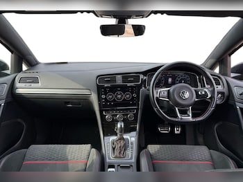 Used Volkswagen Golf 2018 for sale - 75337350: Photo