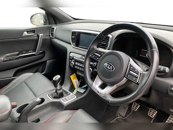 Used Kia Sportage 2020 for sale - 77687023: Photo