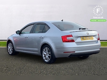 Used Skoda Octavia 2020 for sale - 78359676: Photo